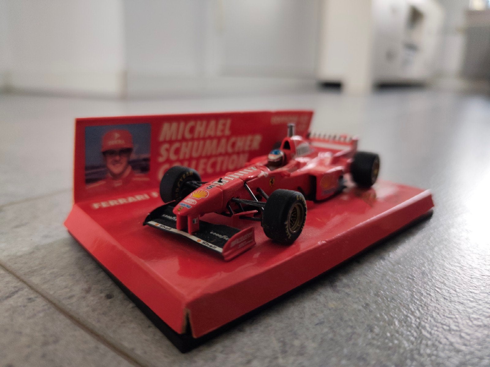 Michael Schumacher Ferrari 310 B - Schaalmodel, Ophalen of Verzenden