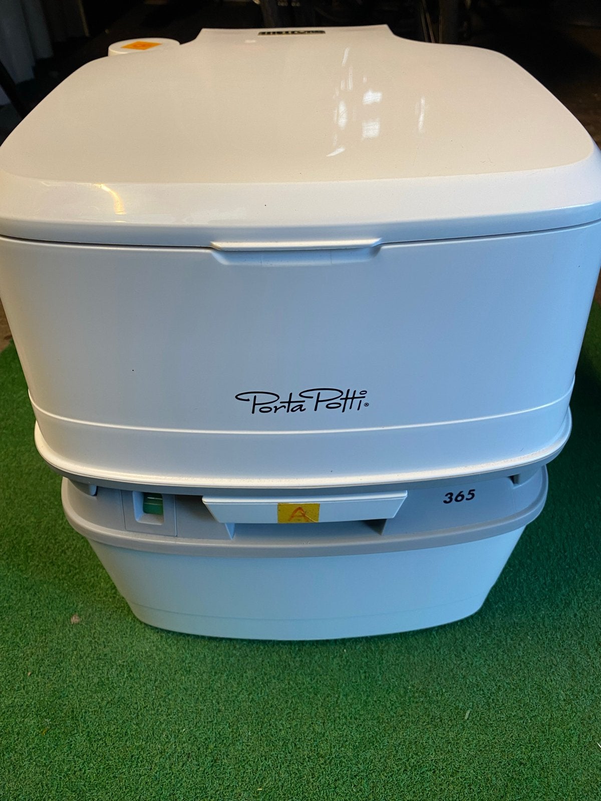 Thetford Porta Potti Qube 365 chemisch toilet, Ophalen of Verzenden, Zo goed als nieuw