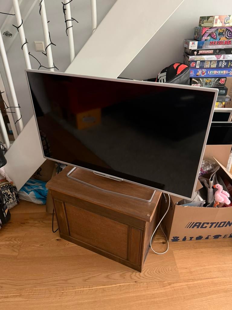 Philips 40PFK6609 (40” Full HD Ambilight Smart TV), Ophalen, Philips, Gebruikt, 100 cm of meer