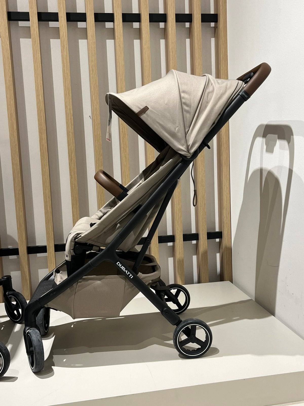 Dubatti Smart E2 Taupe/Black, Ophalen of Verzenden, Zo goed als nieuw