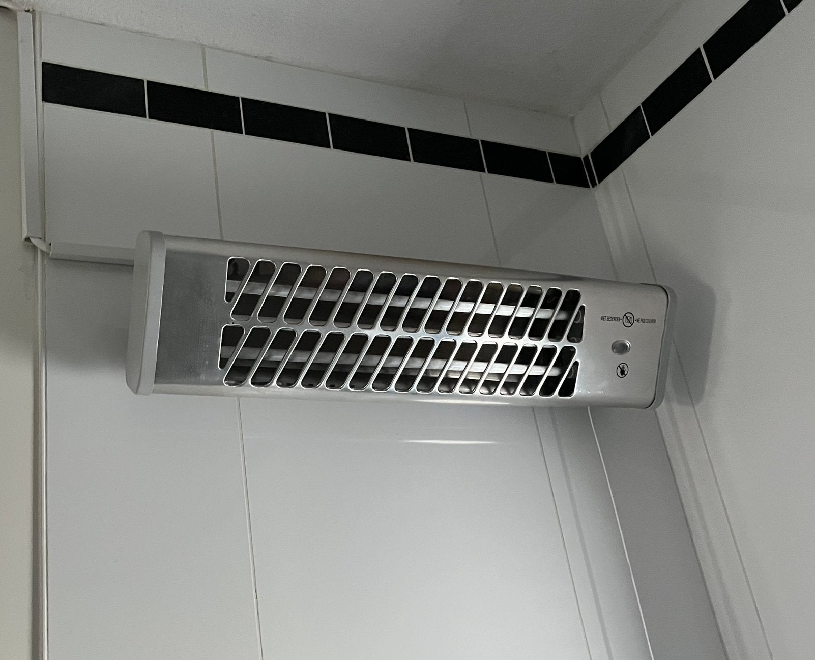 Badkamer straalkachel voor aan de wand, Ophalen, Gebruikt, Minder dan 30 cm, Radiator