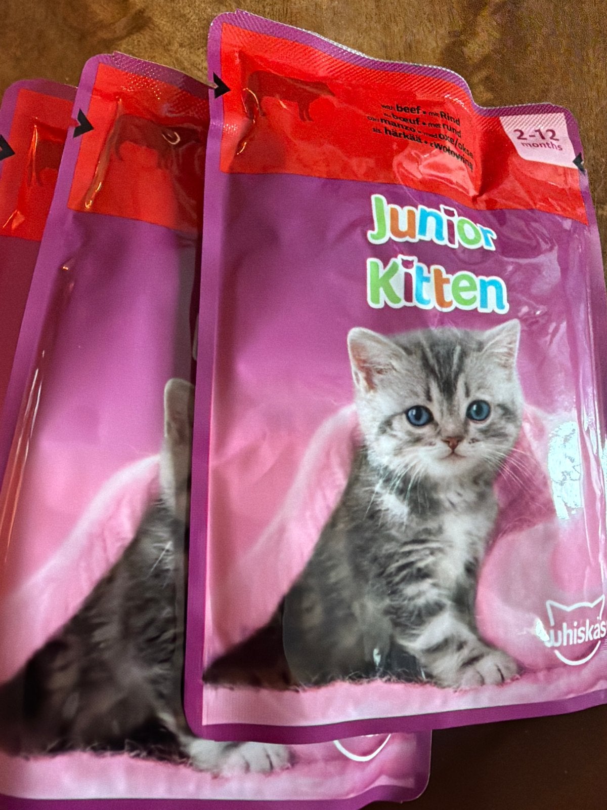 5x wiskas junior kitten beef, Dieren en Toebehoren, Ophalen of Verzenden