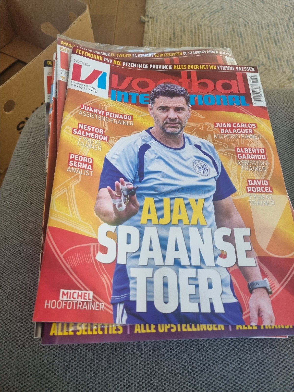 30x Voetbal International - gelezen en nieuwe edities, Ophalen of Verzenden, Zo goed als nieuw, Overige typen