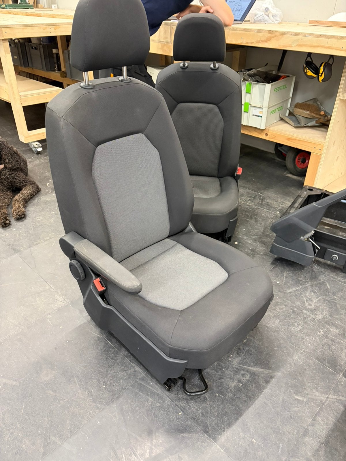 Crafter / MAN TGE comfort bestuurdersstoel met armleuning, Auto-onderdelen, Ophalen, Gebruikt, Volkswagen