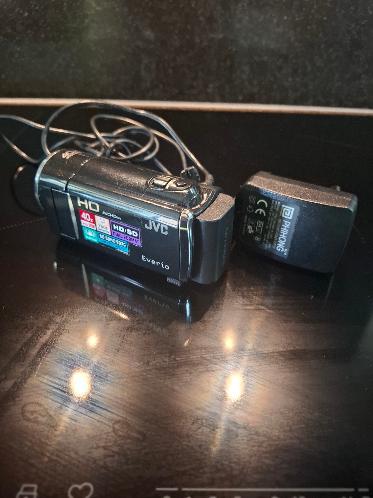 JVC Everio AVC HD camcorder incl. 8 GB kaart en oplader, Ophalen of Verzenden