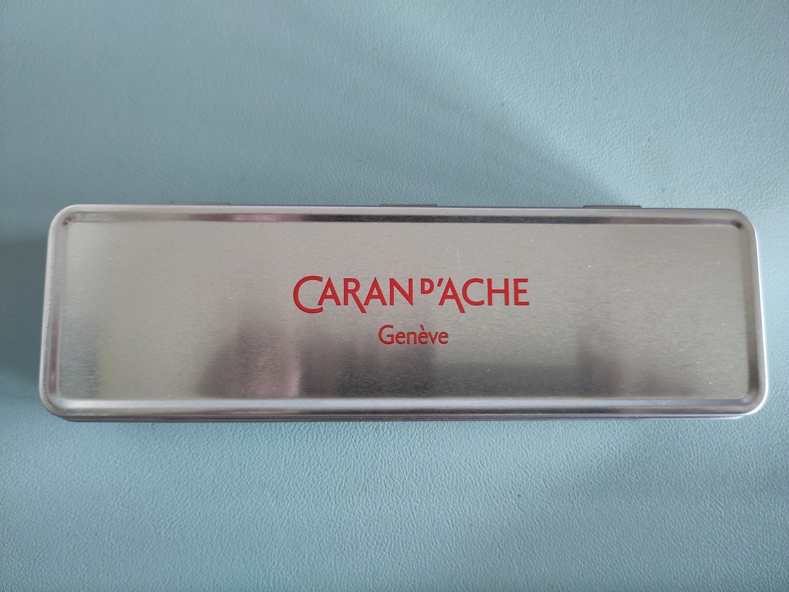 Potloden blik Caran d'ache, Ophalen of Verzenden, Nieuw