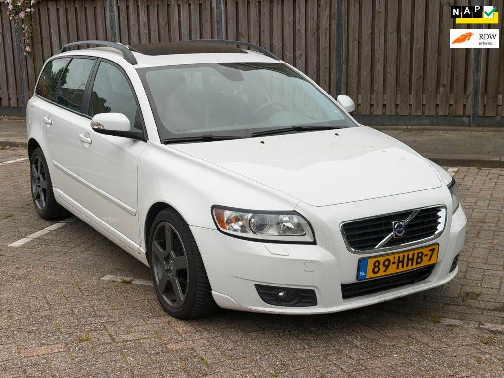 Volvo V50