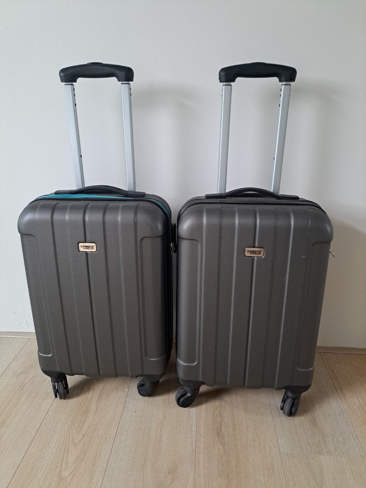 Twee handbagage koffertjes (Princess), Ophalen, Gebruikt, 50 tot 60 cm, Hard kunststof