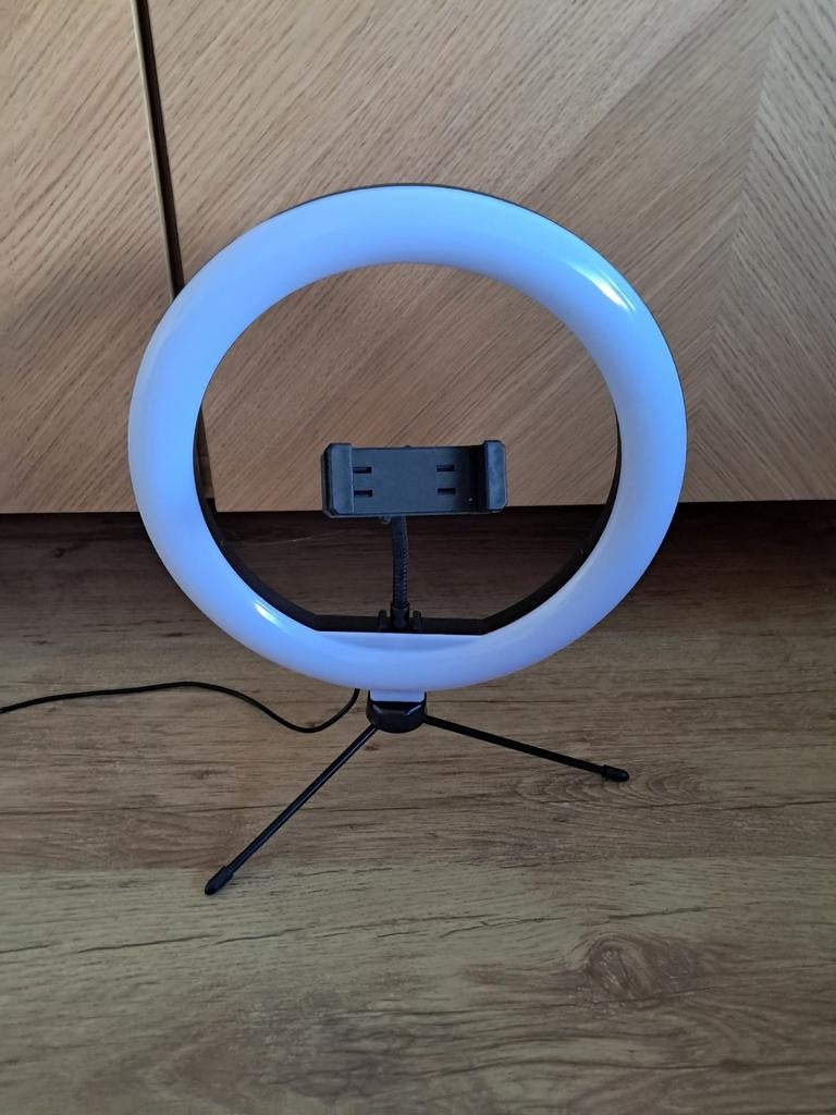 LED Ringlamp met dimbaar licht en telefoonhouder, Ophalen of Verzenden, Zo goed als nieuw, Telefoonhanger of Accessoire