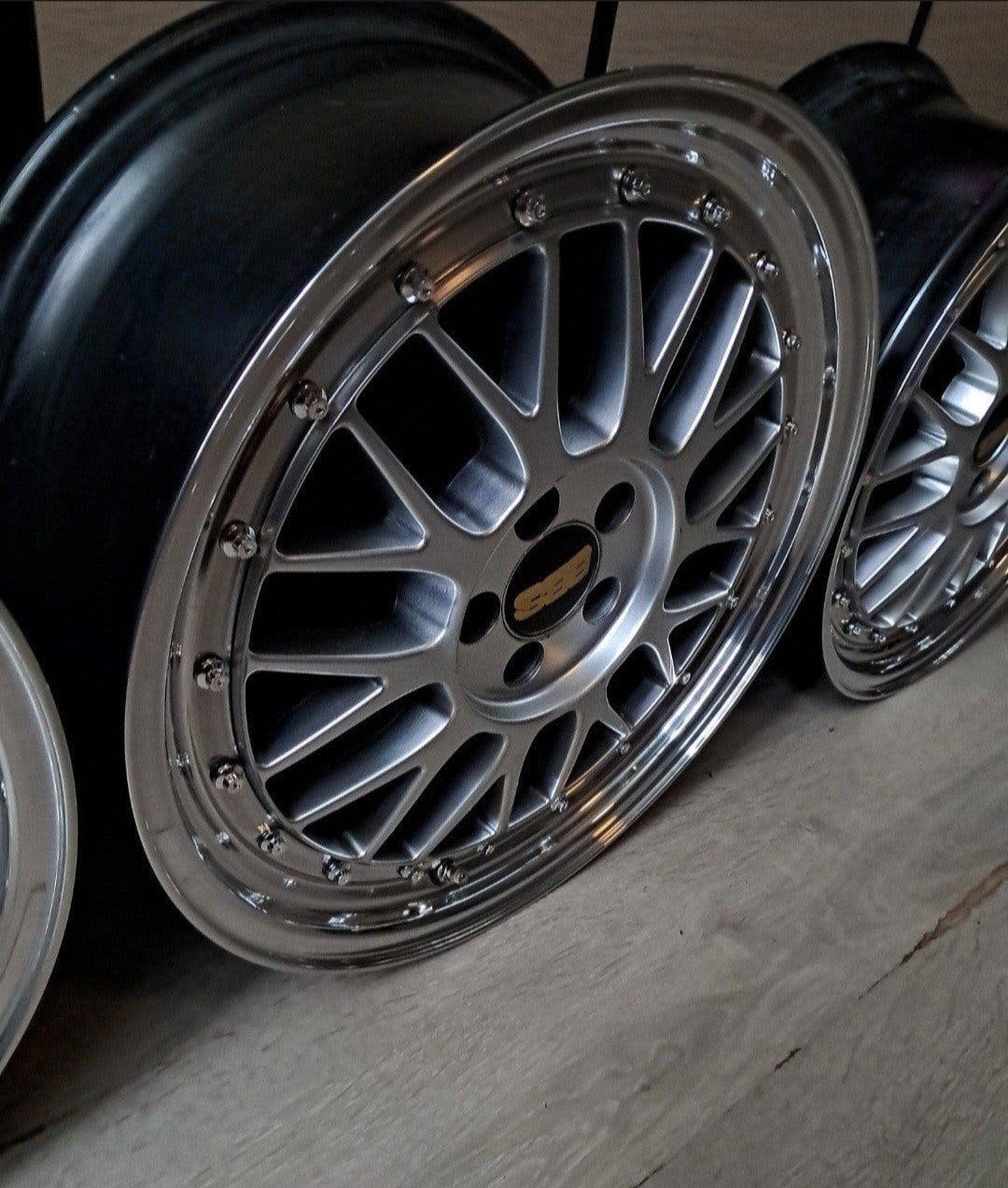 17 inch 5x100, Ophalen, 215 mm, Velg(en), Nieuw