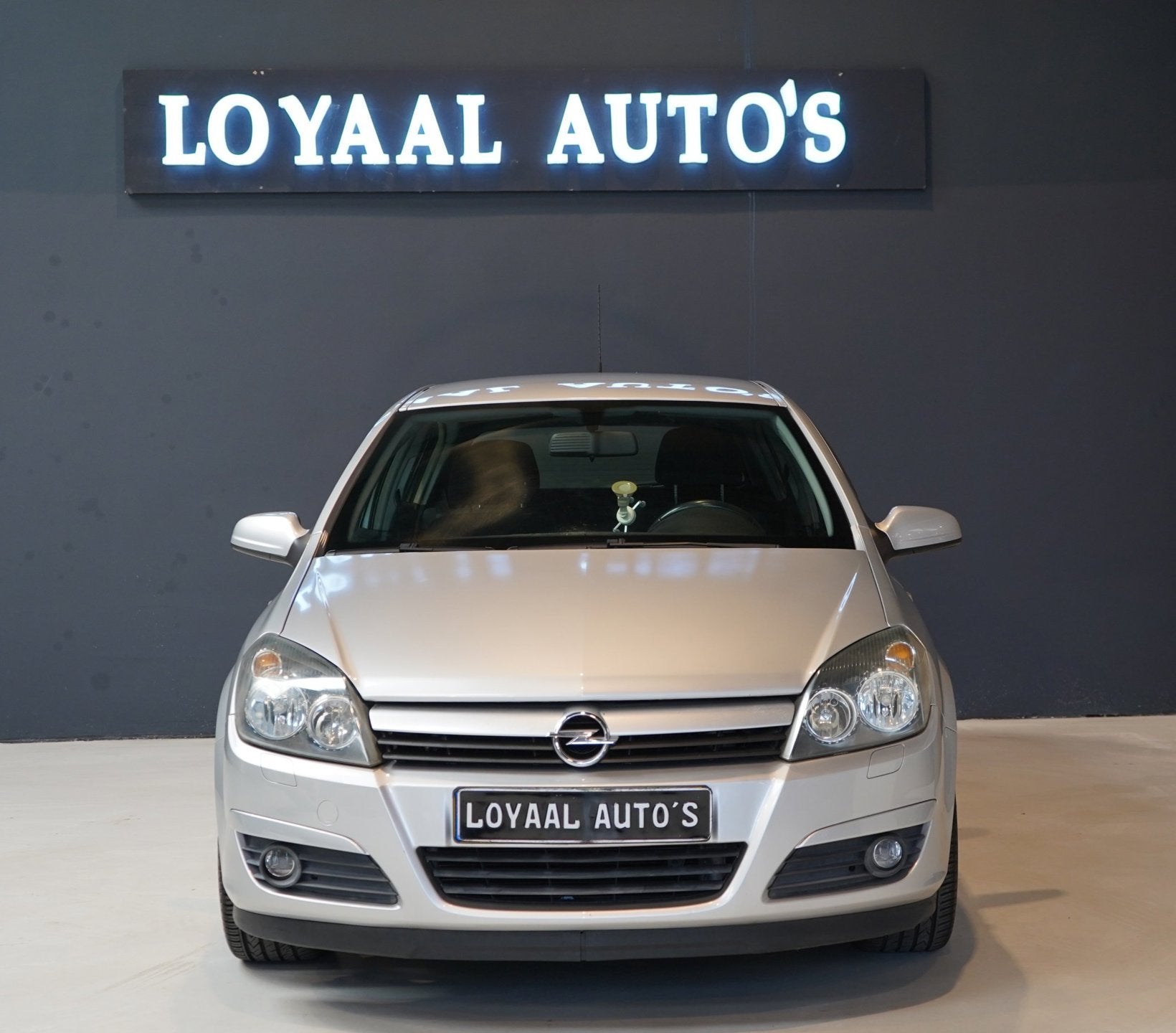 Opel Astra 1.6 Enjoy | NAVI | AIRCO | ELEK.RAMEN | NAP | APK, Voorwielaandrijving, Gebruikt, 4 cilinders, 1165 kg