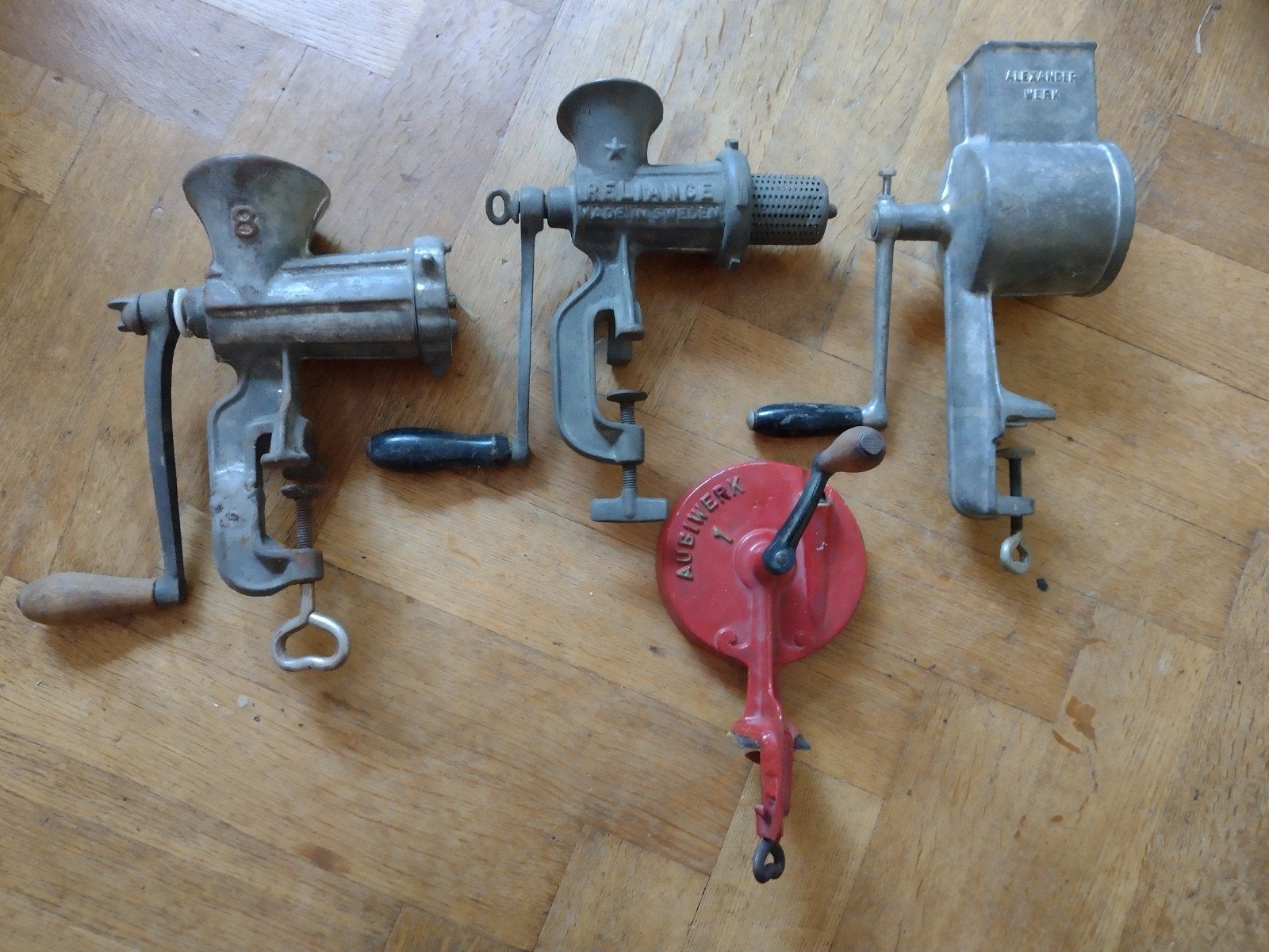 Set antieke gehaktmolens, raspen en snijders, Ophalen of Verzenden