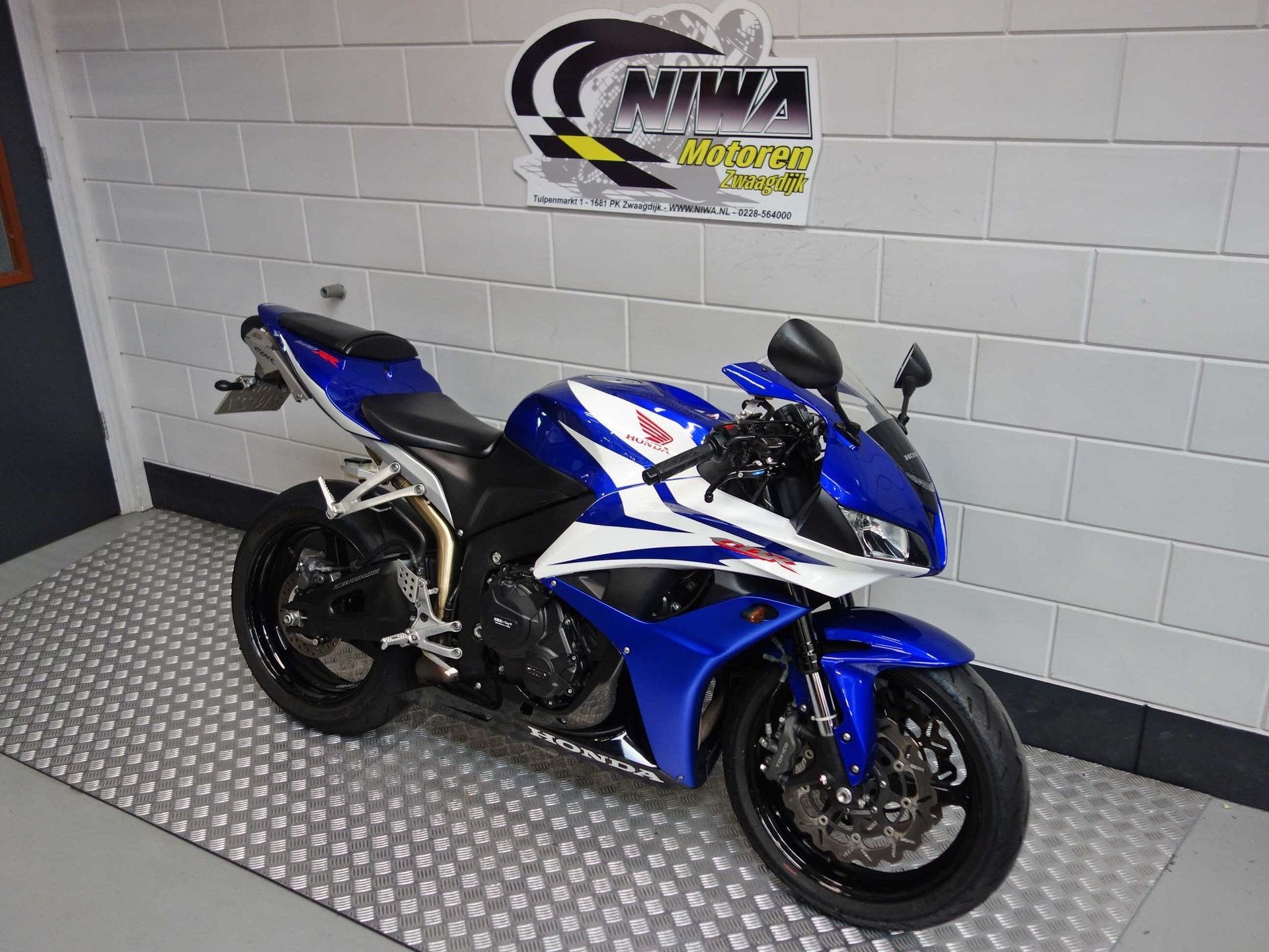 Honda CBR 600RR, Motoren, Super Sport, Meer dan 35 kW, 599 cc, Handgeschakeld