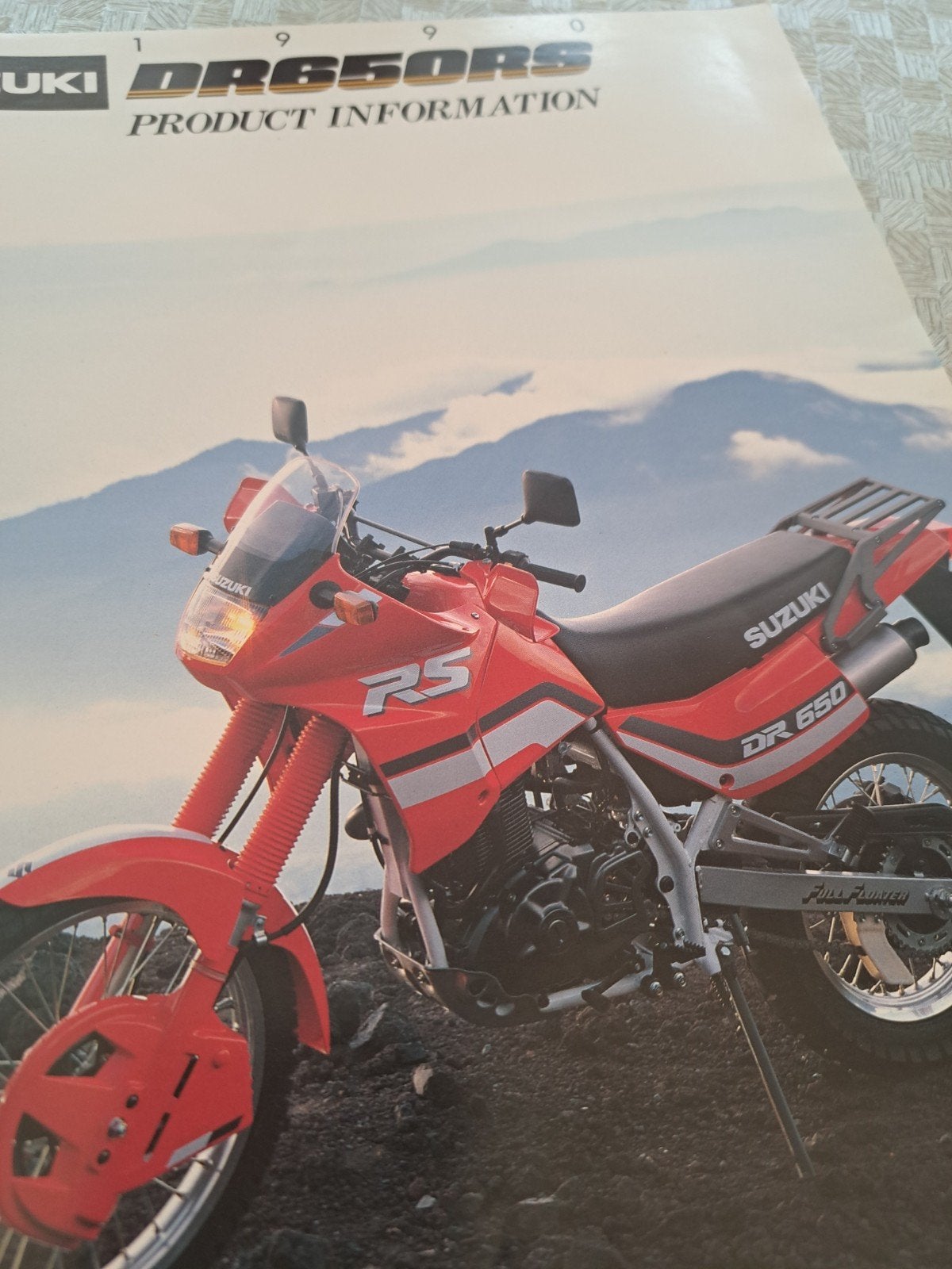 " SUZUKI" DR 650 RS  FOLDER 1990, Motoren, Handleidingen en Instructieboekjes, Ophalen of Verzenden, Suzuki