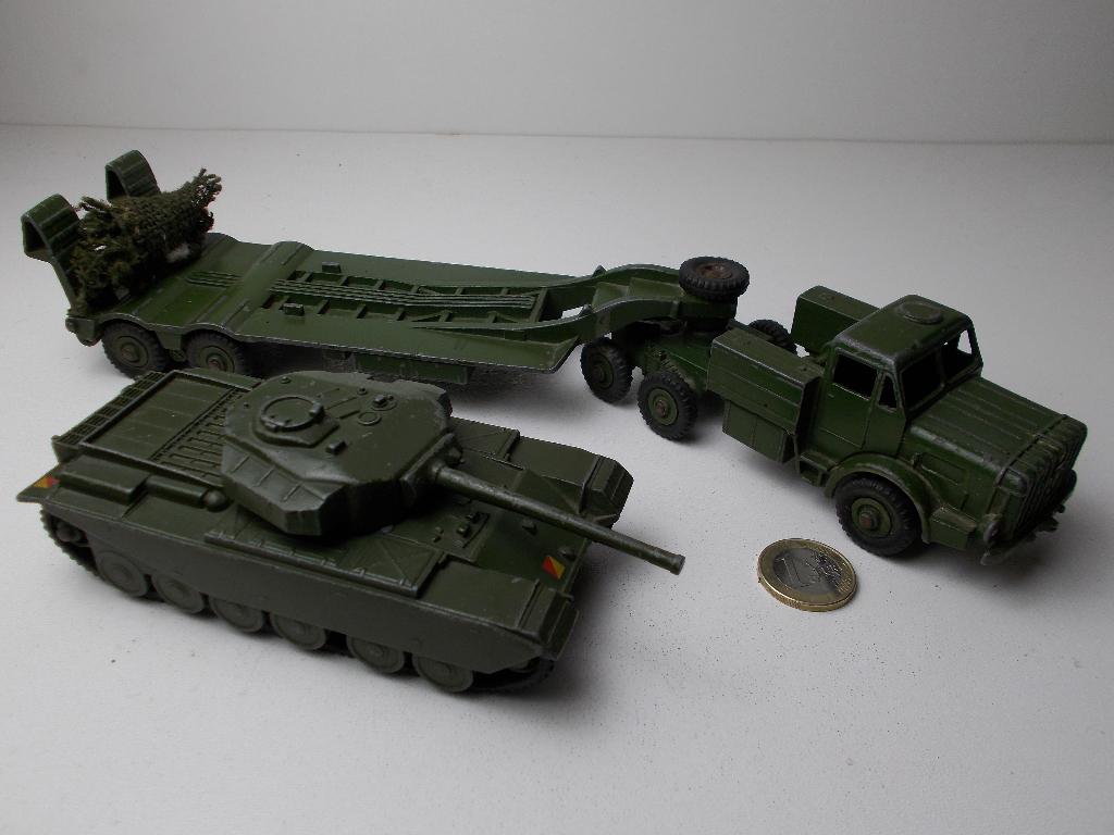 1957 Dinky Toys GIFTSET 698 MIGHTY ANTAR +CENTURION TANK -D-, Ophalen of Verzenden, Zo goed als nieuw, Bus of Vrachtwagen, Dinky Toys