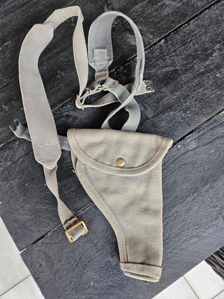 Canadese Pistool Holster, Verzamelen, Militaria | Tweede Wereldoorlog, Ophalen of Verzenden, Nederland