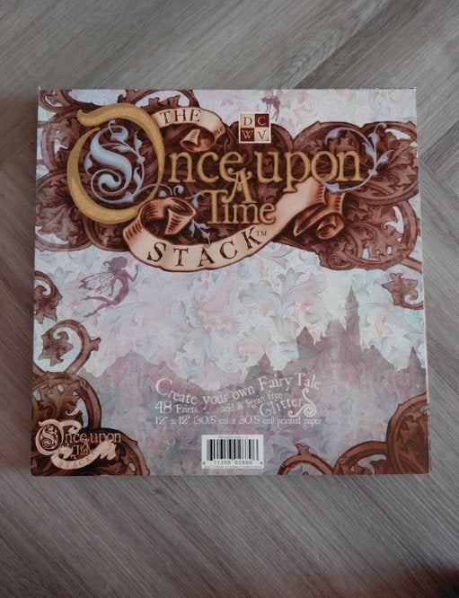 DCWV Once upon a Time stack scrapbook designkarton 30x30cm, Ophalen of Verzenden, Zo goed als nieuw, Papier of Karton, Overige merken