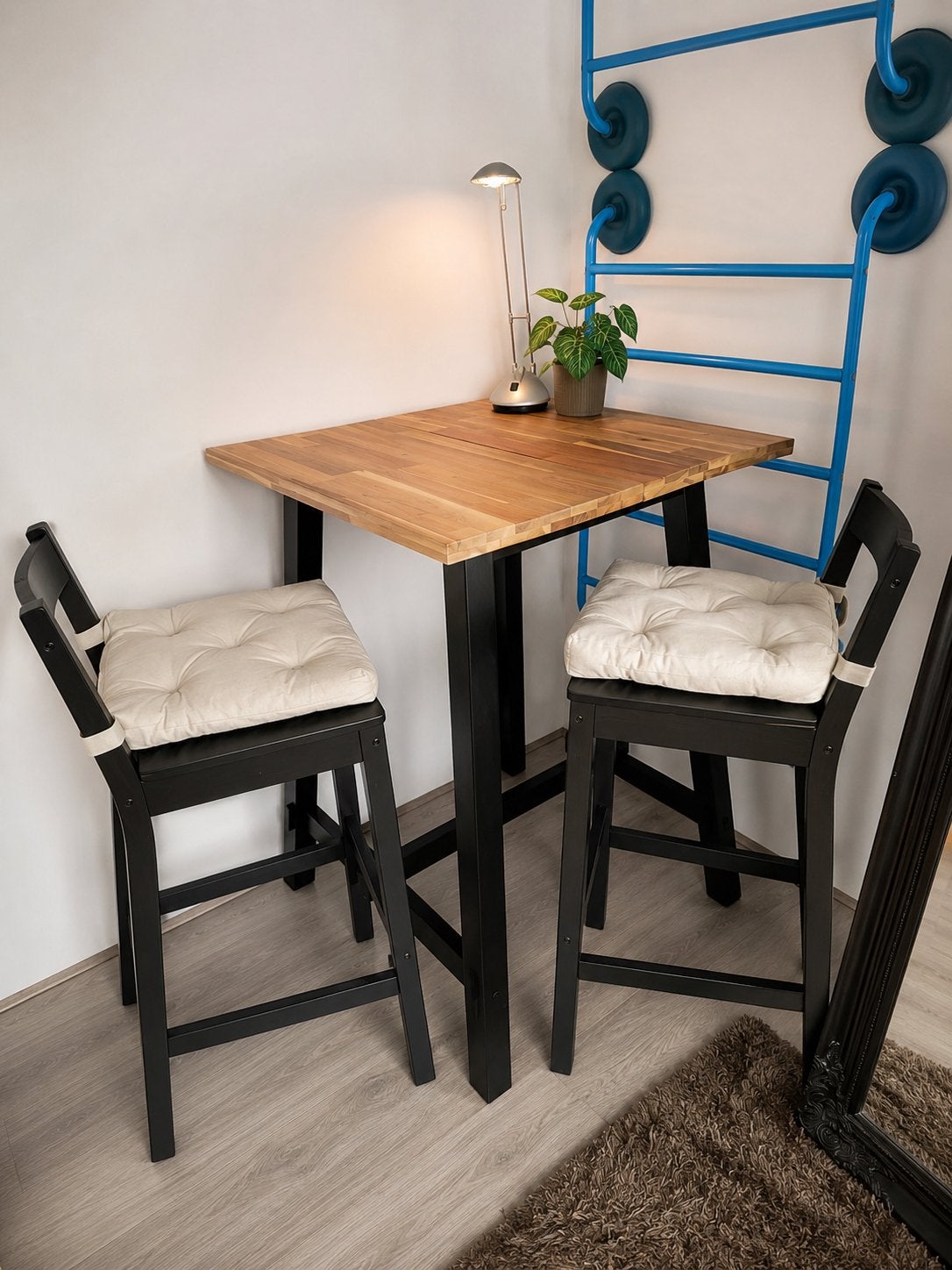 IKEA TYBYN Bartafel met 3 krukken, Huis en Inrichting, Tafels | Statafels, Ophalen, Gebruikt