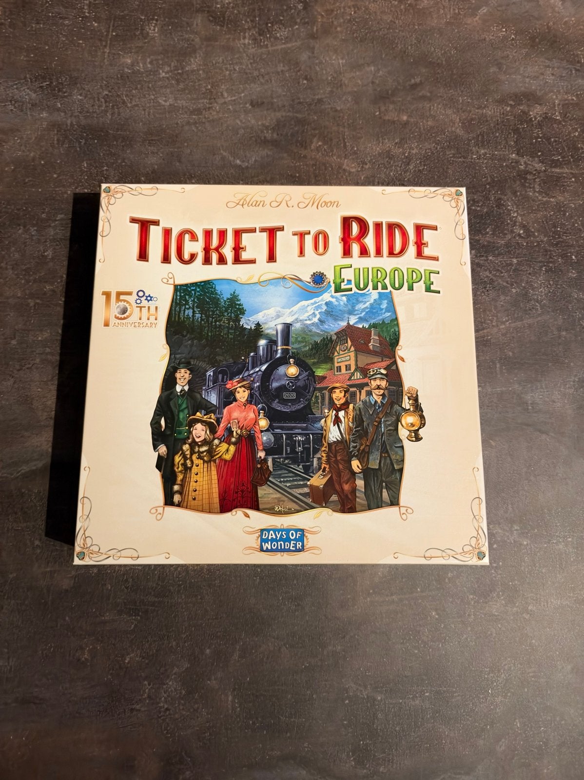 Ticket to Ride Europe 15th Anniversary Editie, Een of twee spelers, Ophalen of Verzenden, Zo goed als nieuw