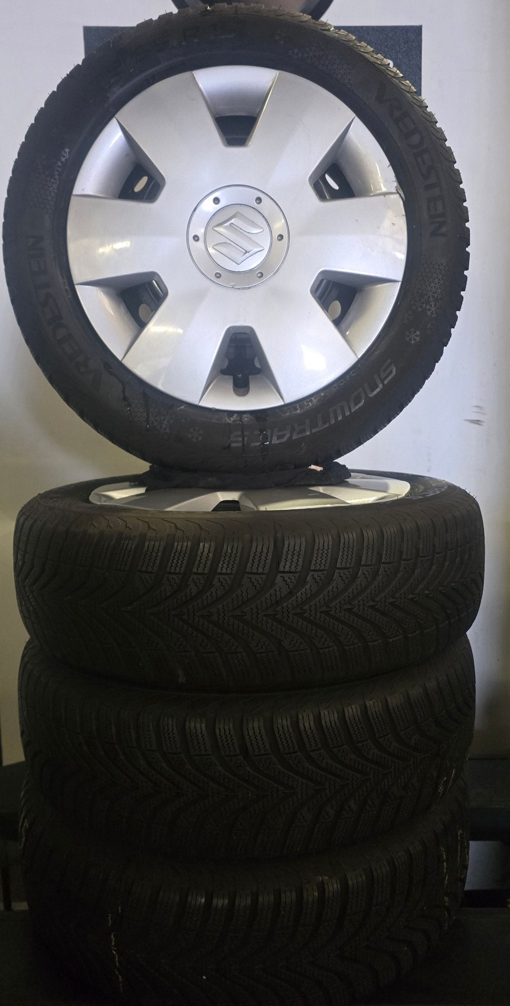 15 inch stalen winterset voor een Suzuki Swift (10), Gebruikt, 15 inch, -, 175 mm