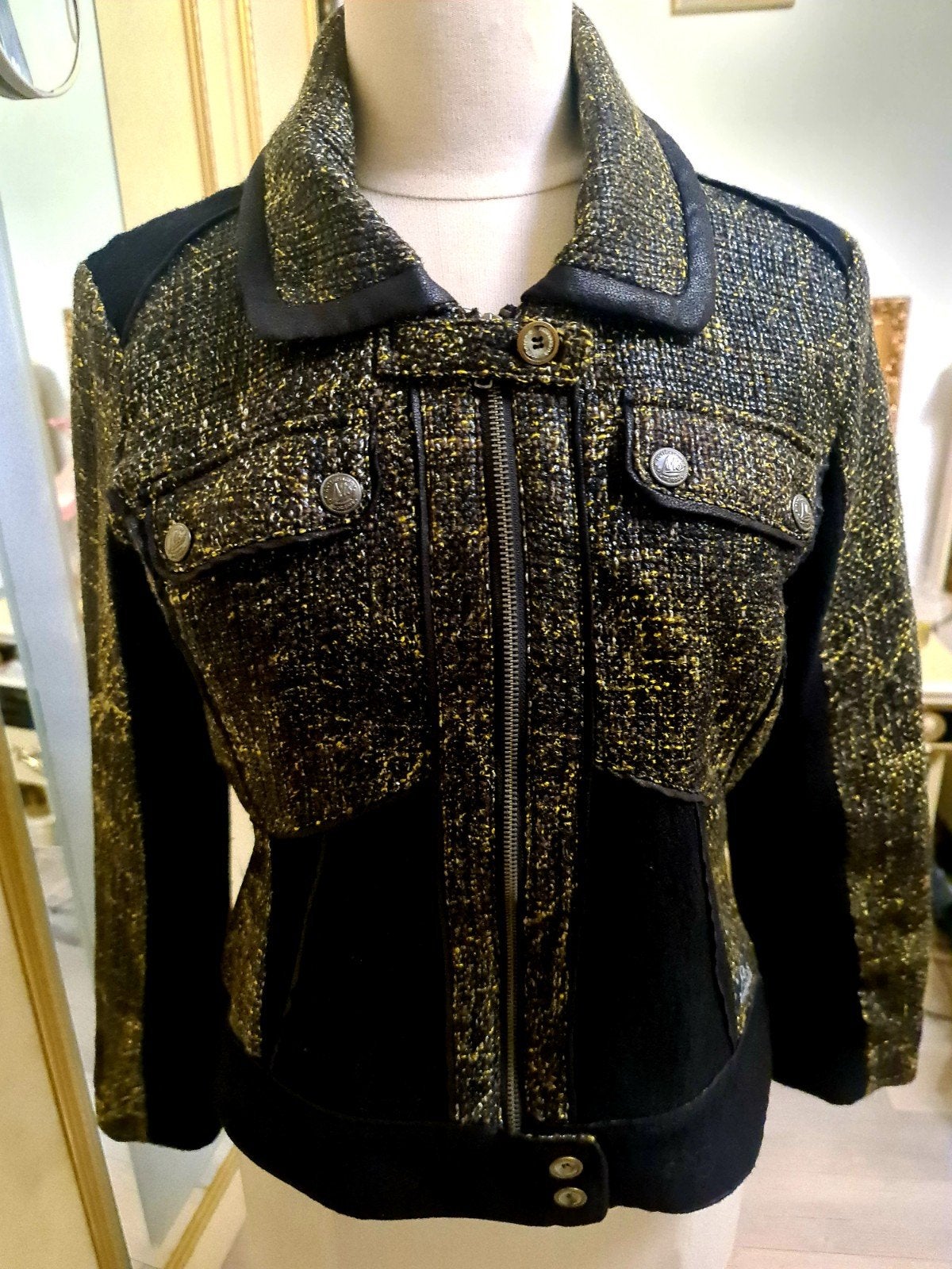 Jas  nieuw, Kleding | Dames, Ophalen of Verzenden, Zo goed als nieuw, Maat 38/40 (M), Zwart