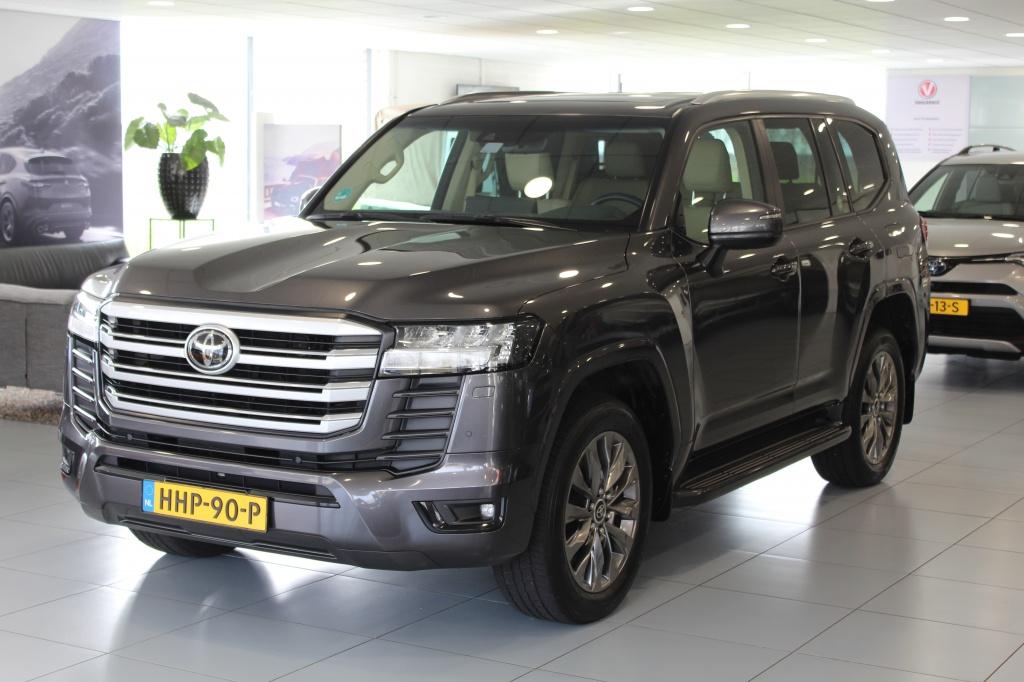 Toyota Land Cruiser 300 4.0 V6 GXR/Full op 300 serie, Gebruikt, Metallic lak, 7 stoelen, Leder