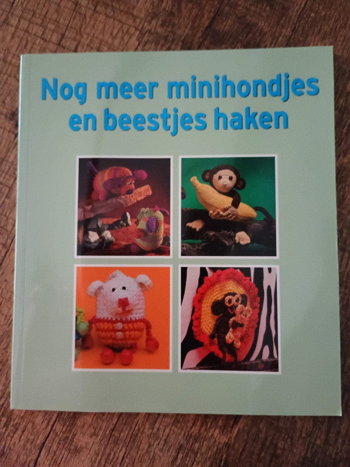 Nog meer mini hondjes en beestjes haken, Ophalen of Verzenden, Haken, Patroon of Boek