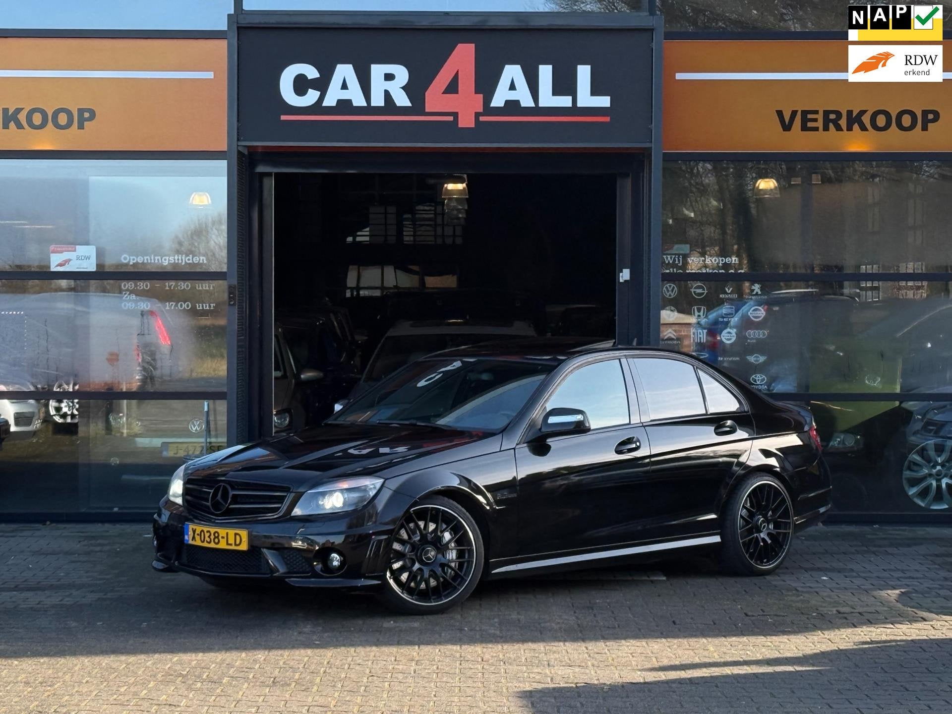 Mercedes-Benz C-klasse AMG 63 1STE-LAK/COMPLETE HISTORIE AAN, Auto's, Automaat, Achterwielaandrijving, Zwart, Leder