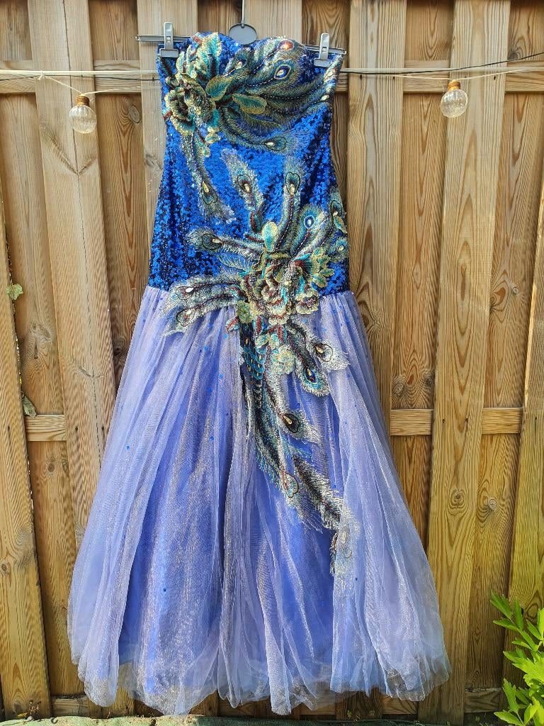 Blauwe strapless gala jurk pauw design maat L, Maat 38/40 (M), Galajurk, Blauw, Ophalen of Verzenden