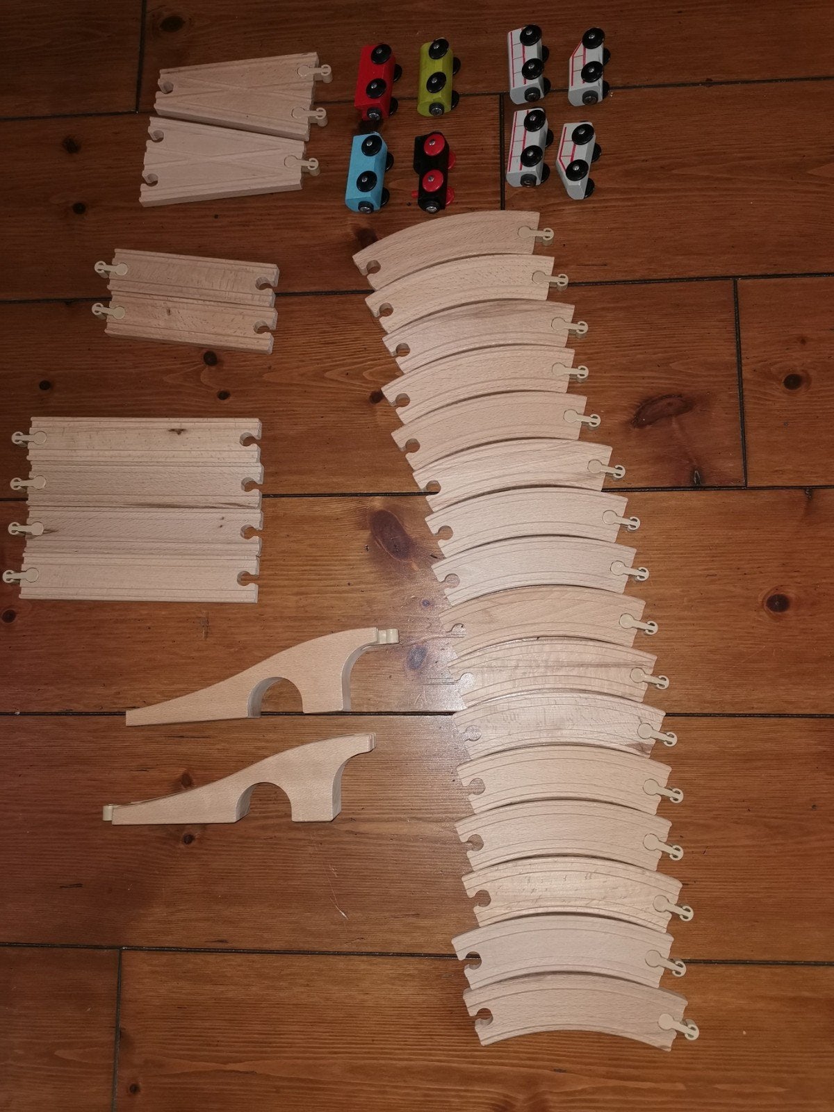 IKEA houten trein rails met magneet wagons, Ophalen of Verzenden, Gebruikt, Overige typen