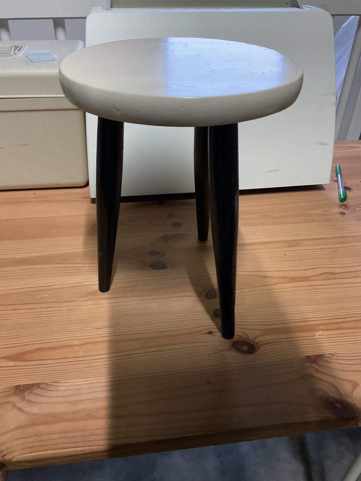 Vintage Krukje - Wit met Zwarte Poten, Ophalen of Verzenden, Gebruikt, Hout