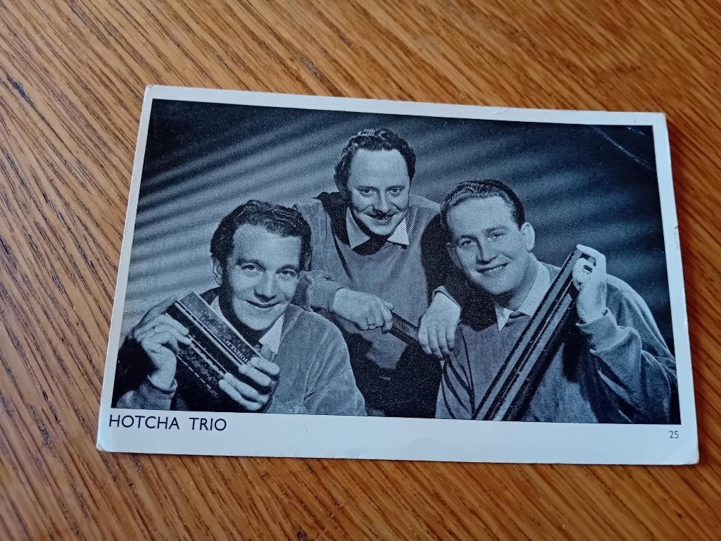 Hotcha Trio fotokaart Exclusief op Philips Grammofoonplaten, Ophalen of Verzenden, Voor 1940, Zo goed als nieuw, Overige onderwerpen