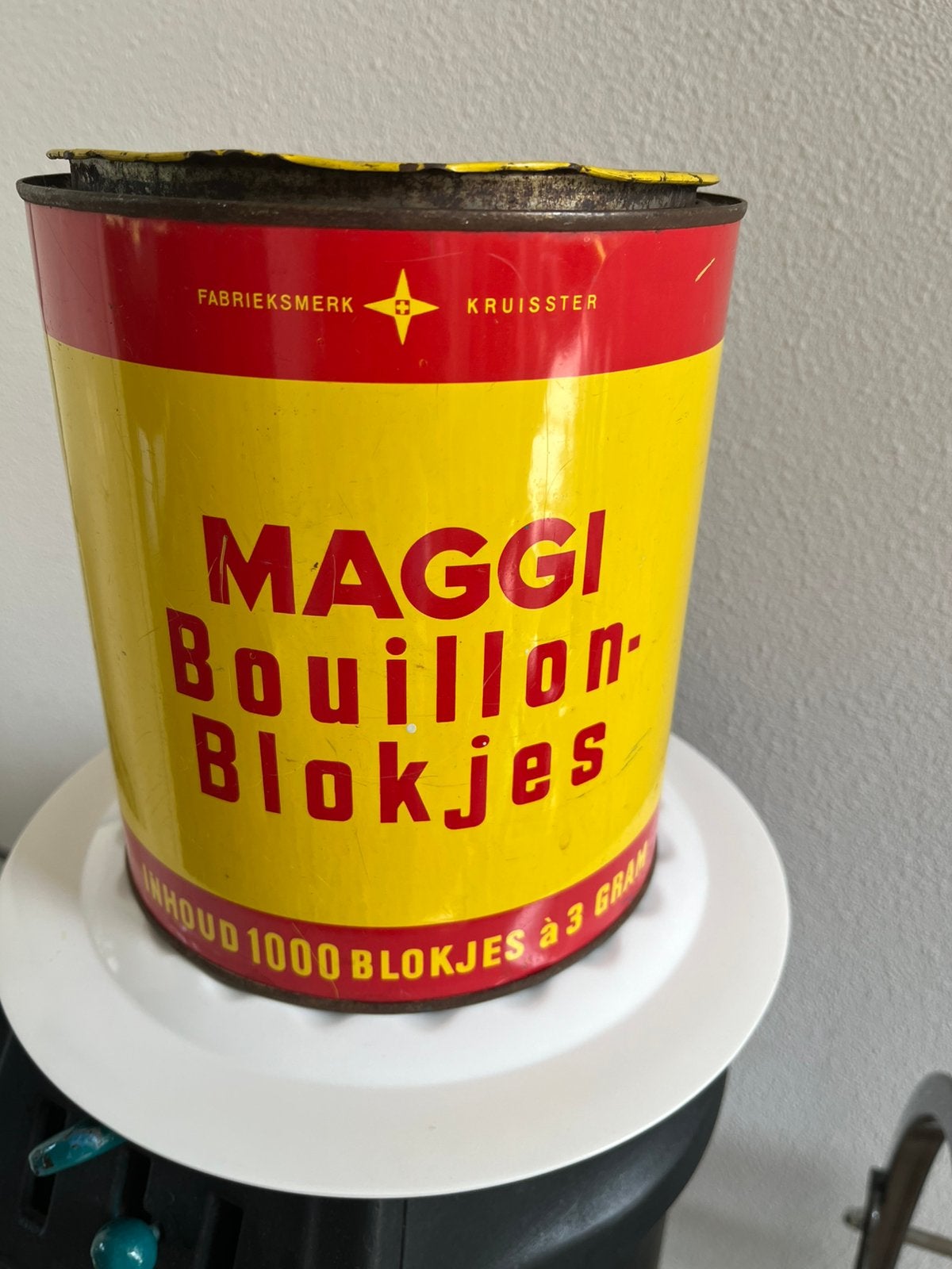 Bijzonder blik van Maggi voor alleen Maggi bouillonblokjes, Ophalen of Verzenden, Gebruikt, Overige