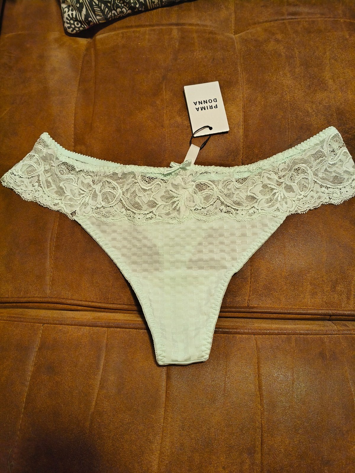 PrimaDonna String - Nieuw met kaartjes - Maat 48, PrimaDonna, Ophalen of Verzenden, Groen, String