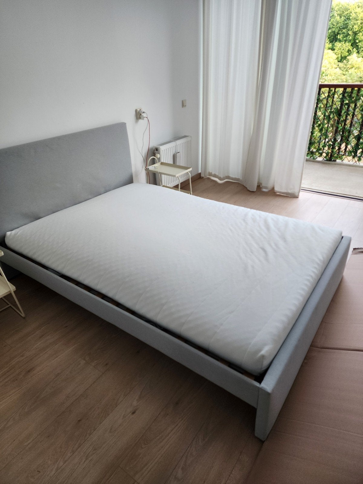 Ikea Gladstad bed + Åsvang foammatras (140x200cm), Ophalen, 140 cm, Zo goed als nieuw, Twijfelaar
