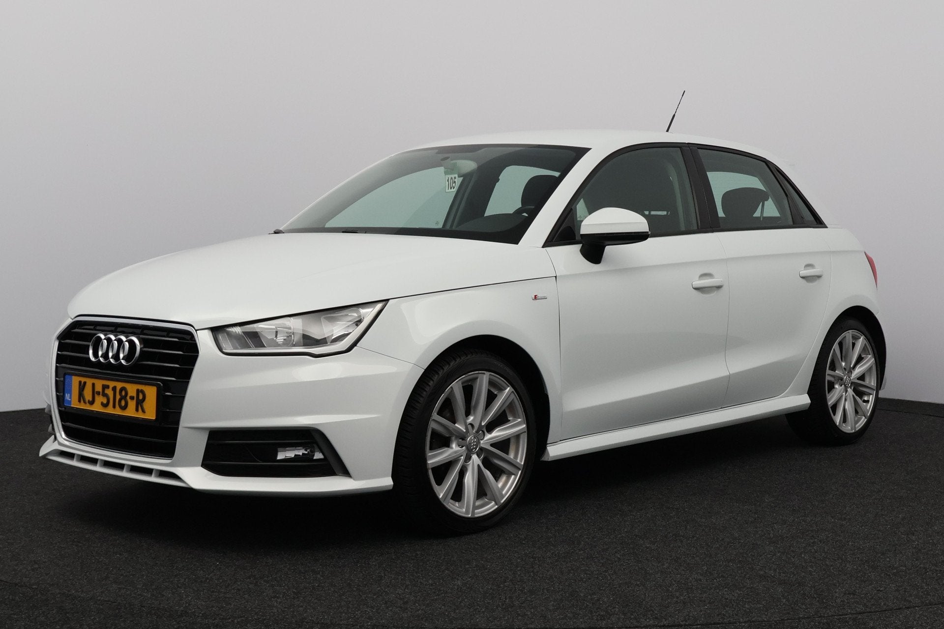 Audi A1 Sportback 1.0 TFSI S-Line/ Trekhaak/ 17''LMV/ Airco/, Auto's, Voorwielaandrijving, Stof, 4 stoelen, Origineel Nederlands