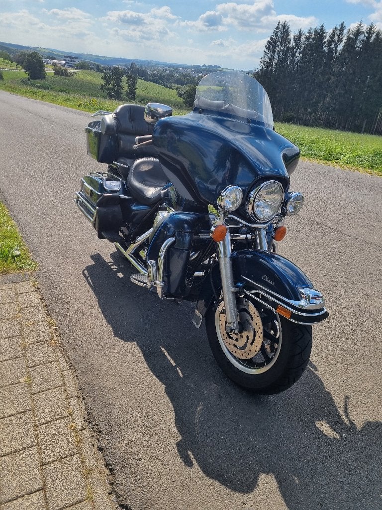 Harley Davidson FLHTC, 2 cilinders, Occasion, Motorrijbewijs A, 1449 cc