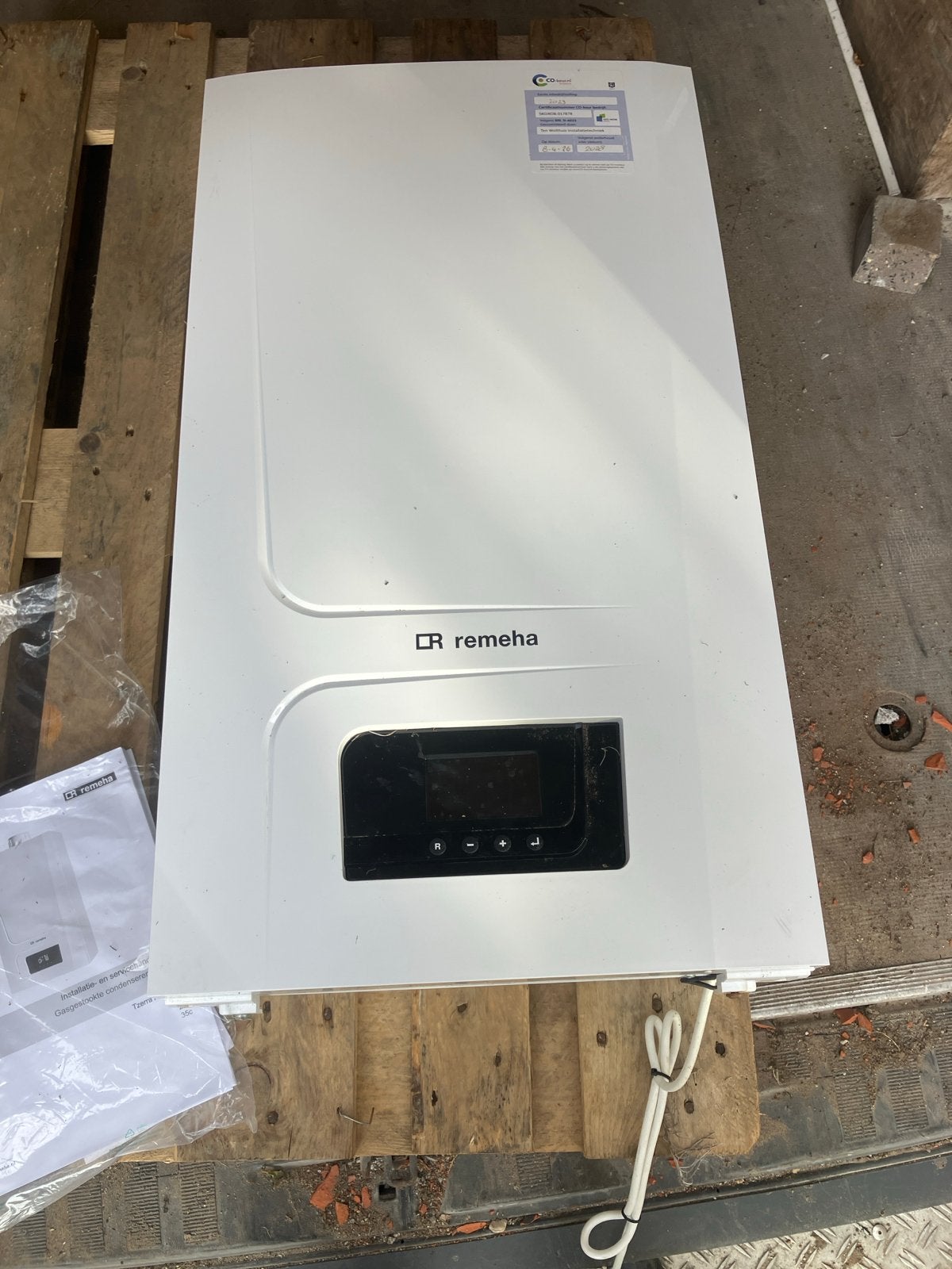 Remeha Tzerra Ace-Matic 28c CV-ketel (2023) - Lekkage, Doe-het-zelf en Verbouw, Ophalen, Gebruikt, Cv-ketel of Combi-ketel, Hoog rendement (Hr)