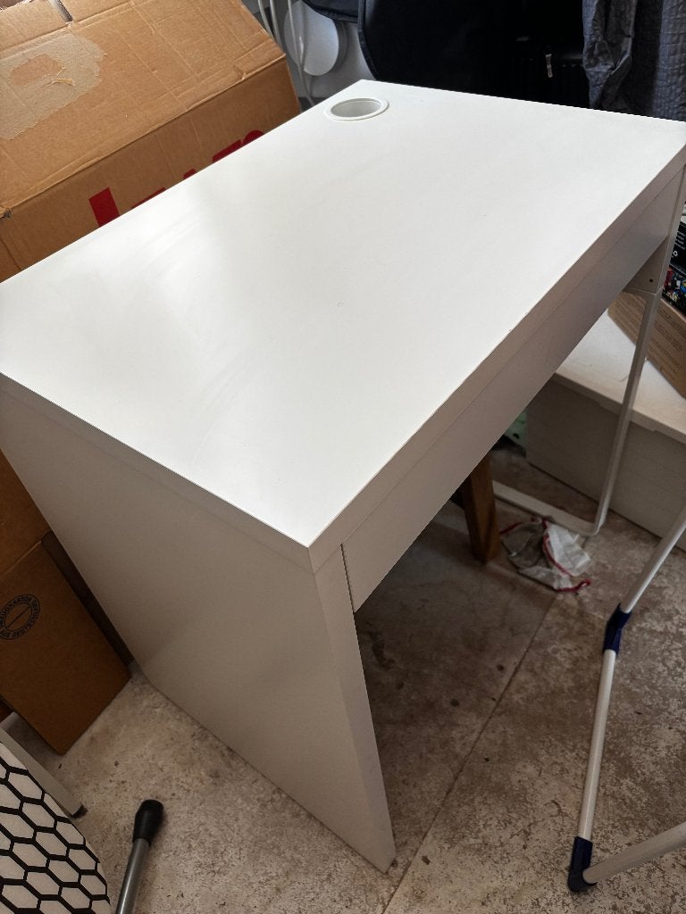MICKE Bureau, wit, 73x50 cm, Ophalen, Overige typen, 73 cm, Kabelgoot