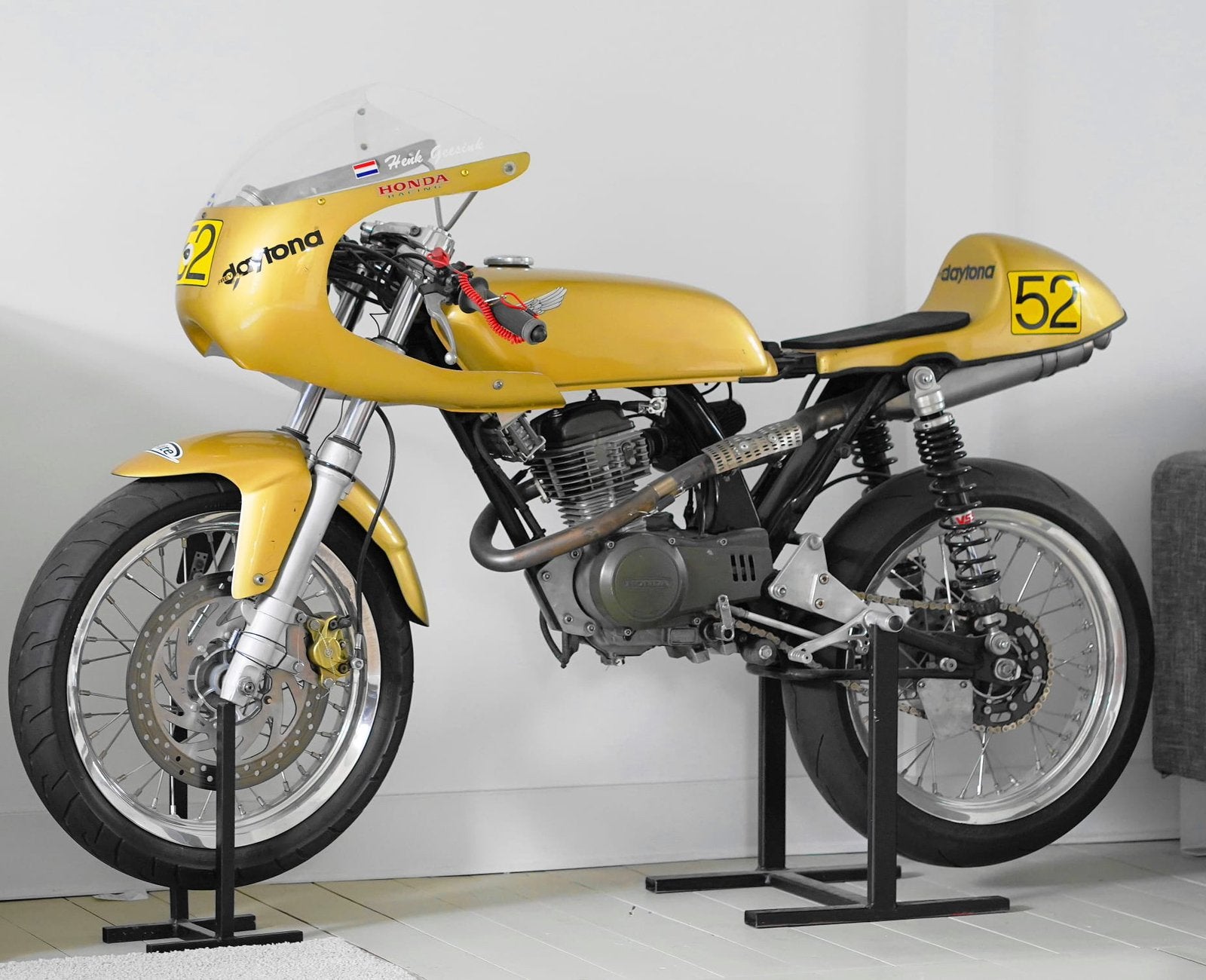 Honda CB50J 82CC RACER #52 – HENK GEESINK – CHRIS VAN ESSEN, Ophalen, Zo goed als nieuw, Overige modellen