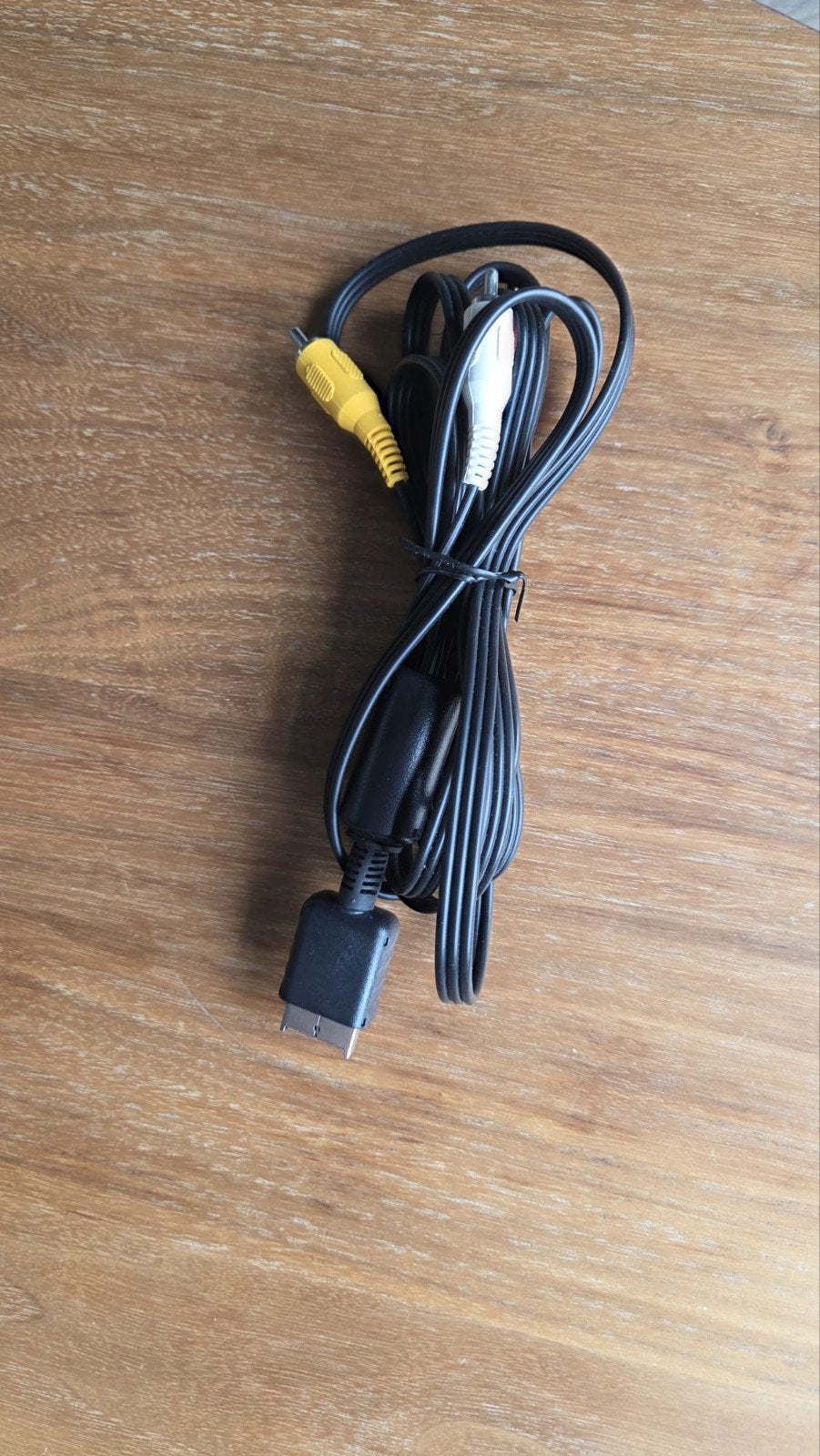 PlayStation AV-kabel (audio/video) voor PS1/PS2/PS3, Ophalen of Verzenden, Zo goed als nieuw, Voeding, Oplader of Kabel, PlayStation 3