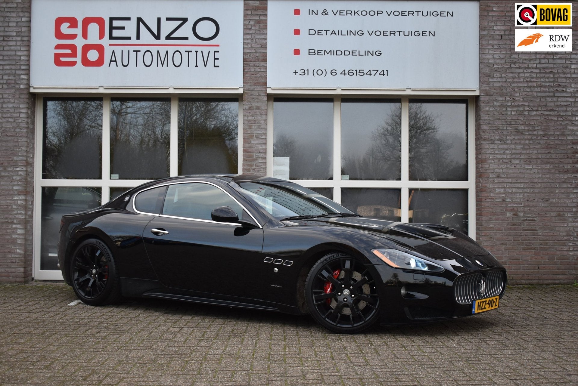 Maserati GranTurismo 4.7 S Youngtimer BTW auto Weinig kms, Auto's, Maserati, Achterwielaandrijving, Gebruikt, Zwart, Bedrijf