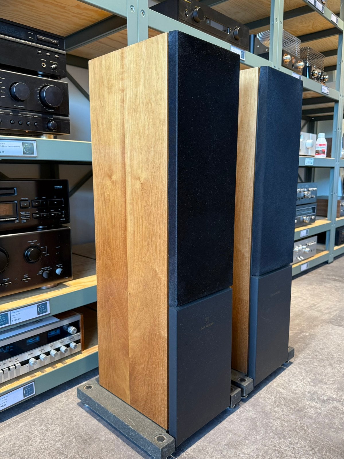 Linn Keilidh incl. KU-STONE voeten, mooie staat, garantie, Contact@vintageaudiobreda.nl, Zo goed als nieuw, Bosschendijk 193b, Oudenbosch