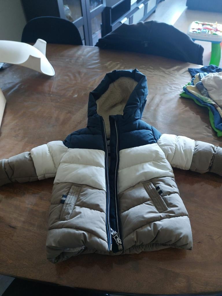 Winterjas van c & a  maat 74 baby's, Ophalen of Verzenden, Meisje, Jasje