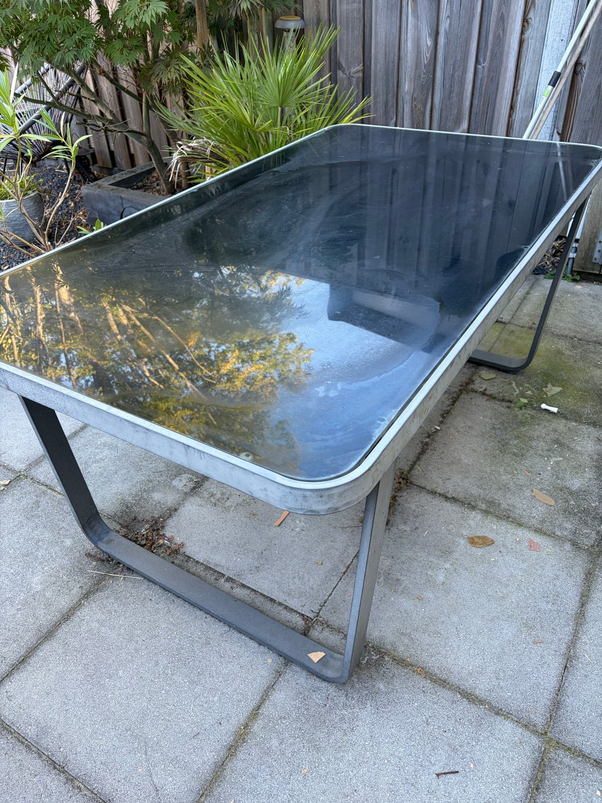 Tuintafel 160cm lang met glazen blad, Ophalen, Gebruikt, Rechthoekig, Metaal