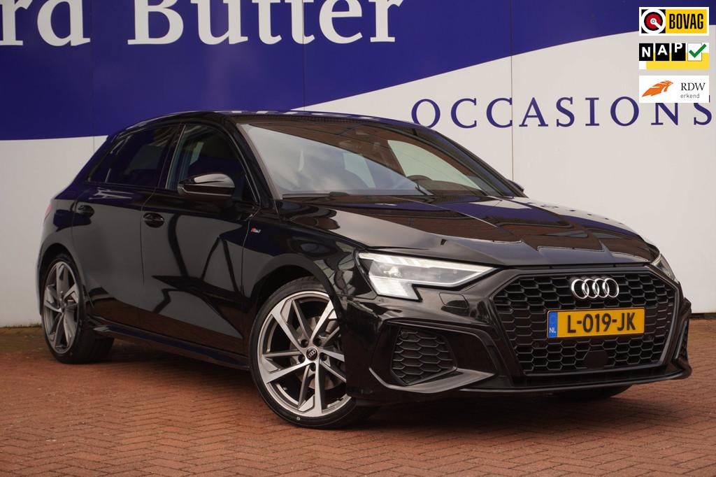 Audi A3 Sportback 35 TFSI S edition+Nappa-Leder+Matrix-Led+c, Auto's, Voorwielaandrijving, 4 cilinders, 150 pk, Zwart