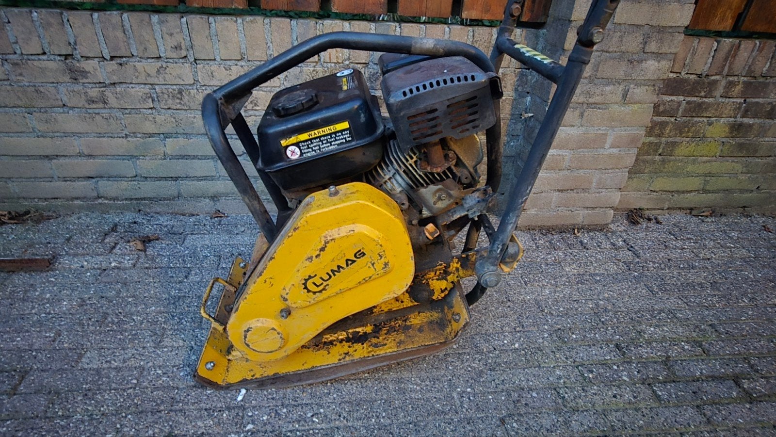 Lumag trilplaat, Ophalen, Gebruikt, Lumag