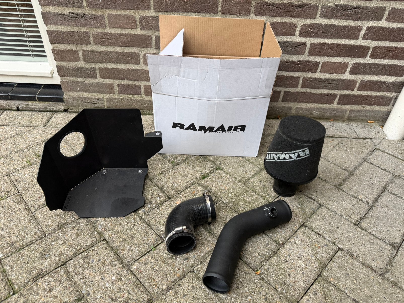 Ram air induction kit ford fiesta mk8, Auto-onderdelen, Ophalen of Verzenden, Nieuw, Ford