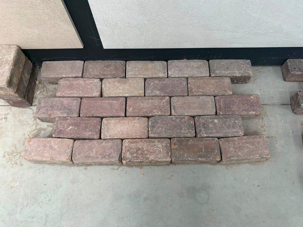 Oud gebakken keiformaat Genuanceerd - 130m2, Tuin en Terras, Tegels en Klinkers, Gebruikt, Keramiek, Klinkers, Ophalen of Verzenden
