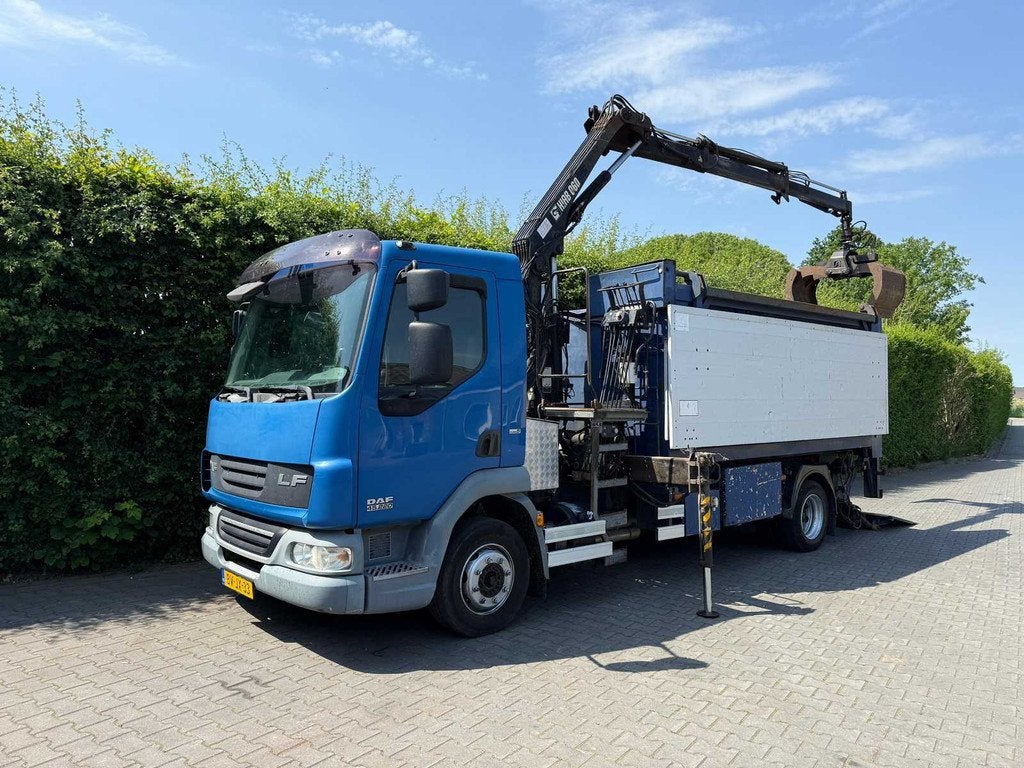 2008 DAF LF Vrachtwagen met HIAB Autolaadkraan, Auto's, Euro 5, Overige brandstoffen, Bedrijf, DAF